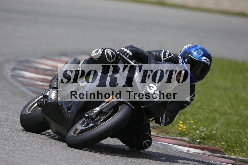 /Archiv-2024/29 12.06.2024 MOTO.CH Track Day ADR/Gruppe rot/39